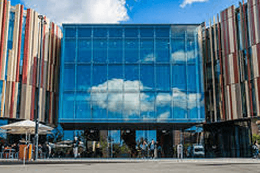 Macquarie University